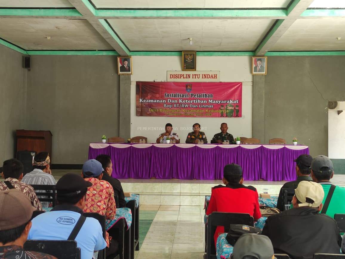 Perkuat Kamtibmas, Pemdes Bojongsari Gelar Sosialisasi dan Pelatihan Keamanan Masyarakat